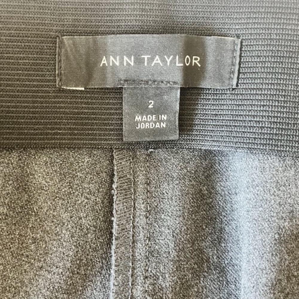 ANN TAYLOR Gray Skinny Dress Work Pants Size 2 - Picture 3 of 11